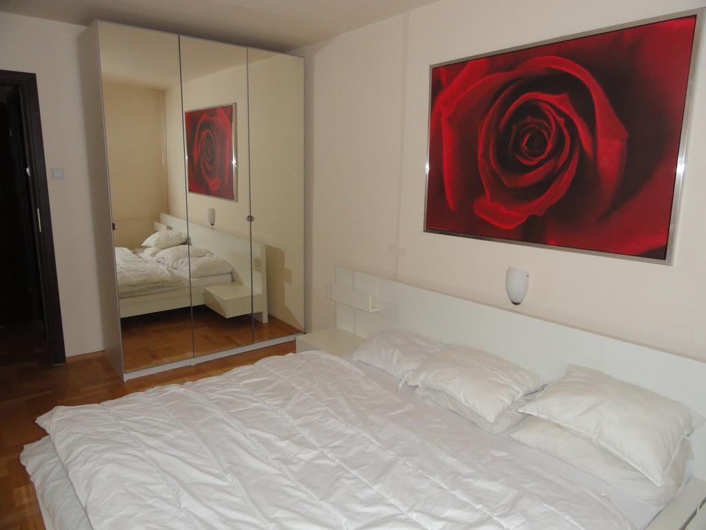 Apartament Czarny Potok كرينيتسا زدروي الغرفة الصورة